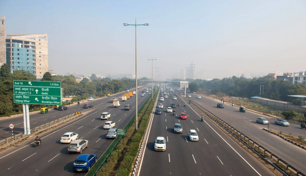 Southern-peripheral-road-sees-6-fold-rise-in-housing-demand-will-it-become-gurgaons-next-cyber-city