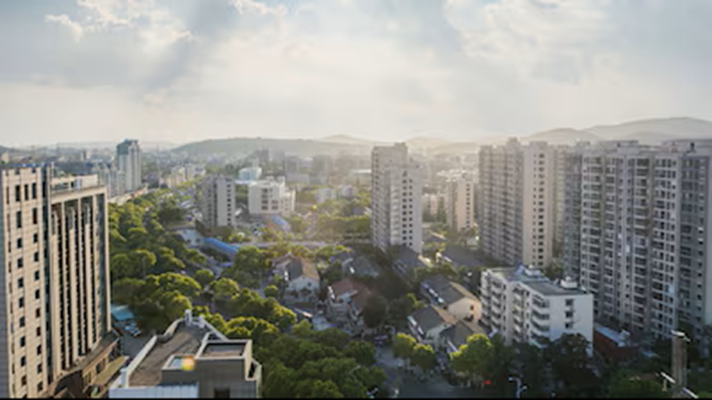 Gurgaon-circle-rate-hike-2025-know-haryanas-costliest-locality-at-rs-90000-per-sq-yard
