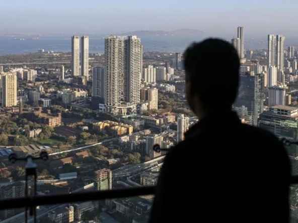 Noida-gurugram-far-relaxation-will-more-supply-hurt-flat-investors