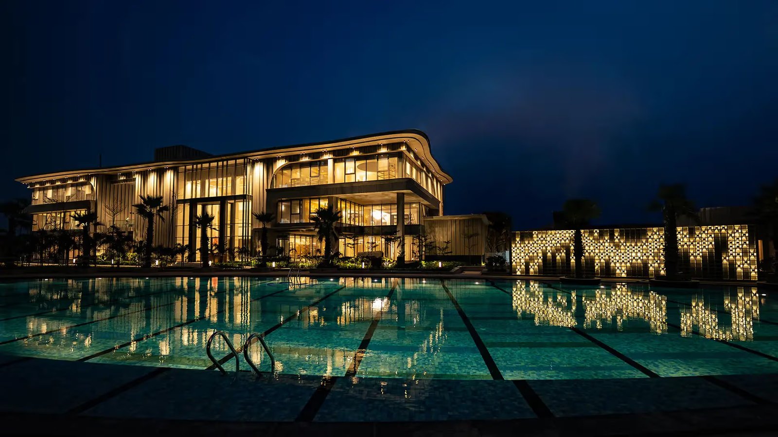 County The Center Court Sector 88a Gurgaon – A Lifestyle Designed For Modern Families